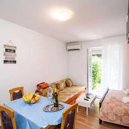 Moonwish Apartman *